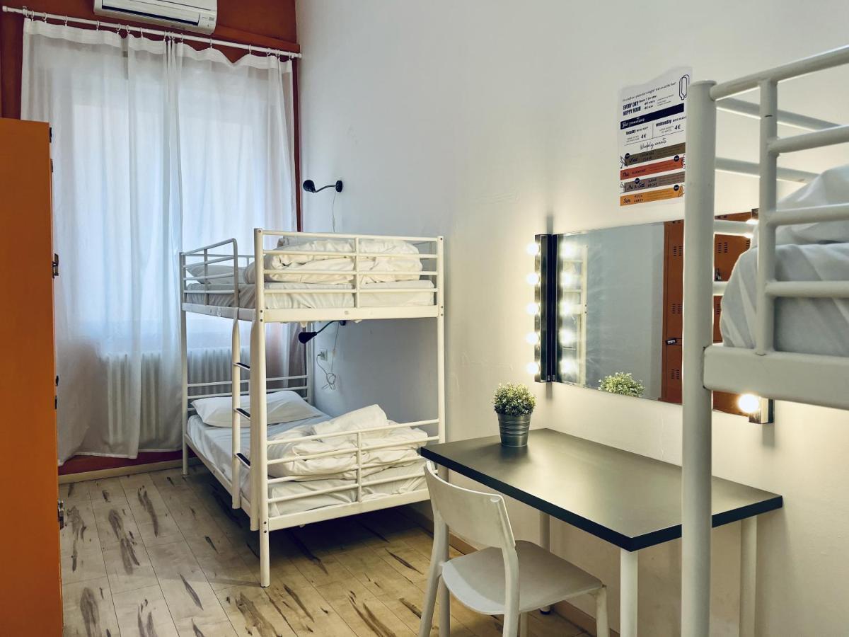 Hostel Queen